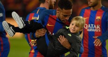 明星在家打篮球视频,在家也能享受篮球运动的乐趣