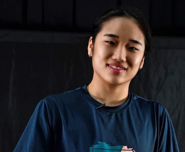 明星莹梦,璀璨星途的璀璨瞬间