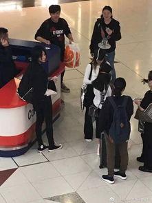 机场明星现场照片,明星现场风采瞬间回顾