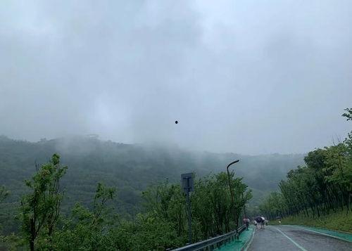 龙陵龙泉网红打卡地点,探寻网红打卡地的魅力秘境